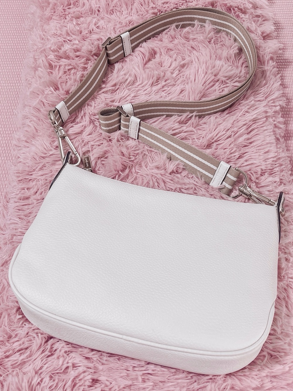 Kate Spade Soft Ivory Pebbled Leather Crossbody Bag - Picture 2 of 3